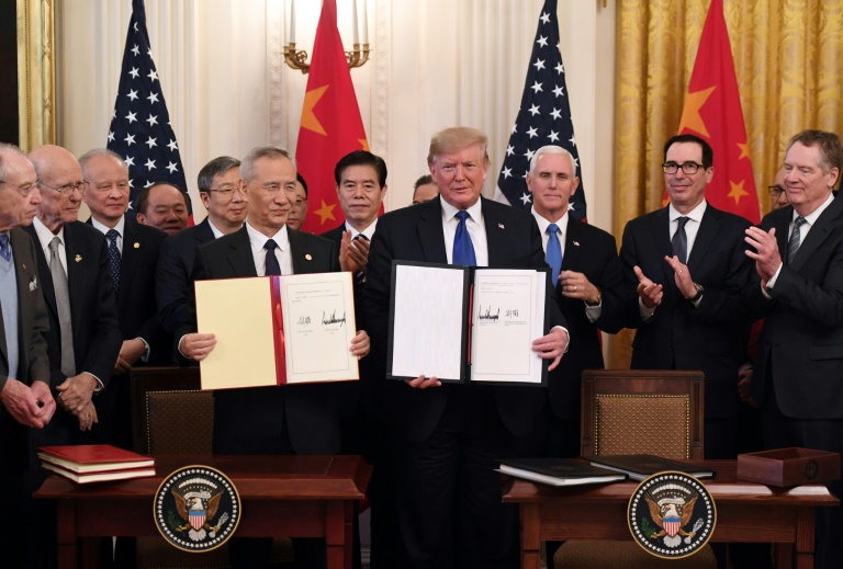 EEUU y China firman «trascendental» acuerdo comercial