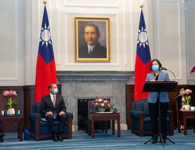 Taiwan defenderá sus libertades y democracia, advierte su presidenta a China