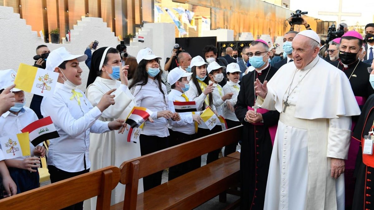 El Papa: Testigos que ayudan a Dios a cumplir sus promesas de paz