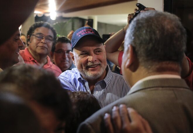 Fiscalía de Panamá pide juicio para expresidente Martinelli por blanqueo de capitales