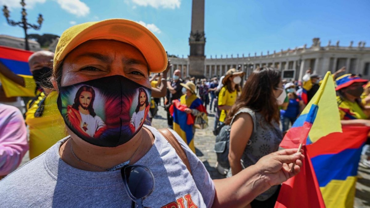 Colombia. Llamamiento del Papa: seguir el diálogo para encontrar soluciones justas