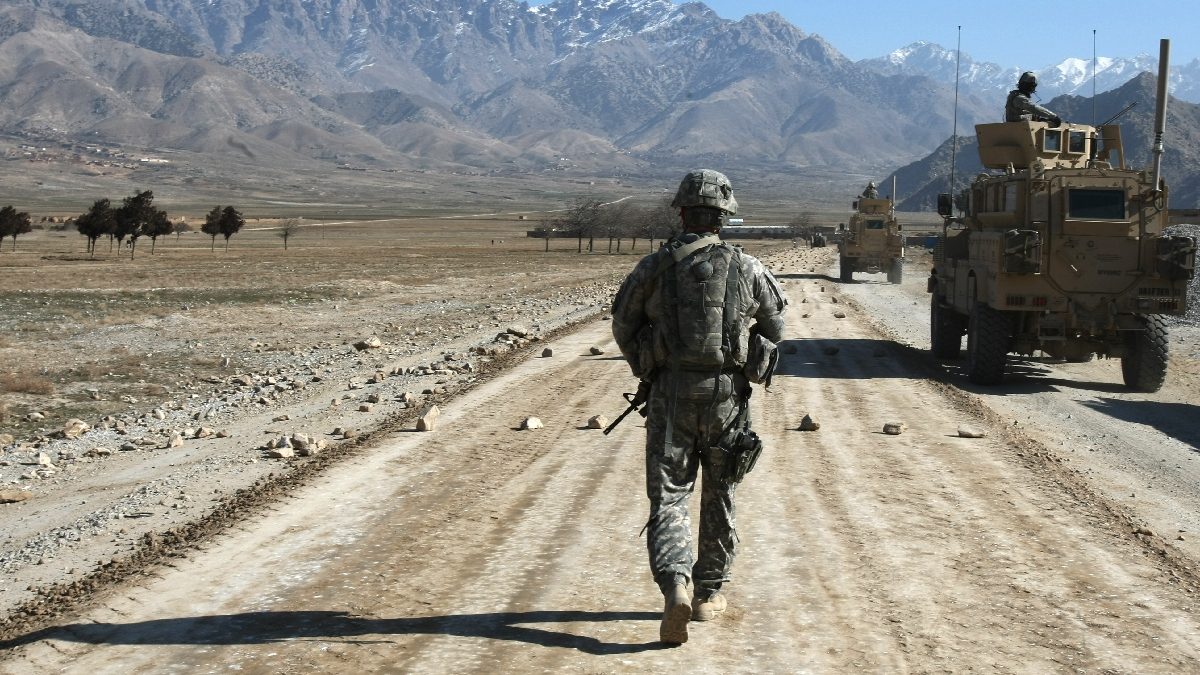 Los talibanes llaman a los intérpretes de las fuerzas internacionales a permanecer en Afganistán