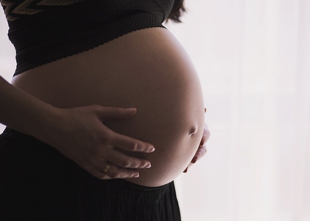 Salud exige firma de ginecoobstetra para vacunar a embarazadas