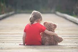 Ausencia de padres puede causar daños psicológicos en hijos