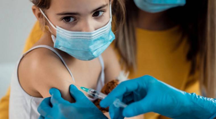 Infectólogos celebran llegada de vacunas pediátricas