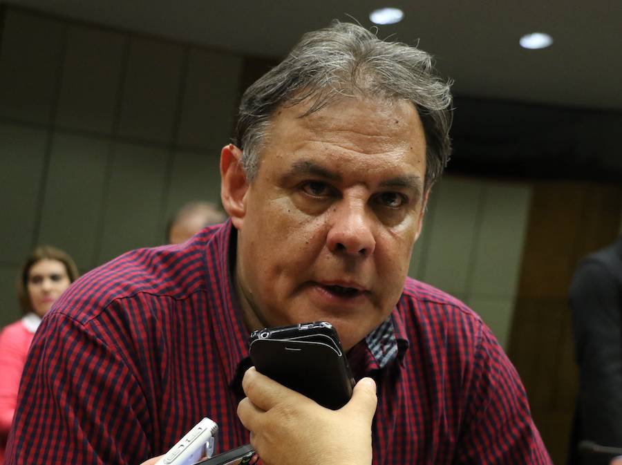 Senador pide destitución del Ministro Fuster y Comandante Velázquez