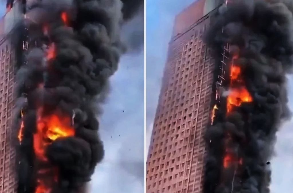 Incendio de gran magnitud en edificio de China Telecom