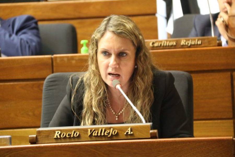 Diputados ratifican aumento de pena carcelaria para acusados por corrupción