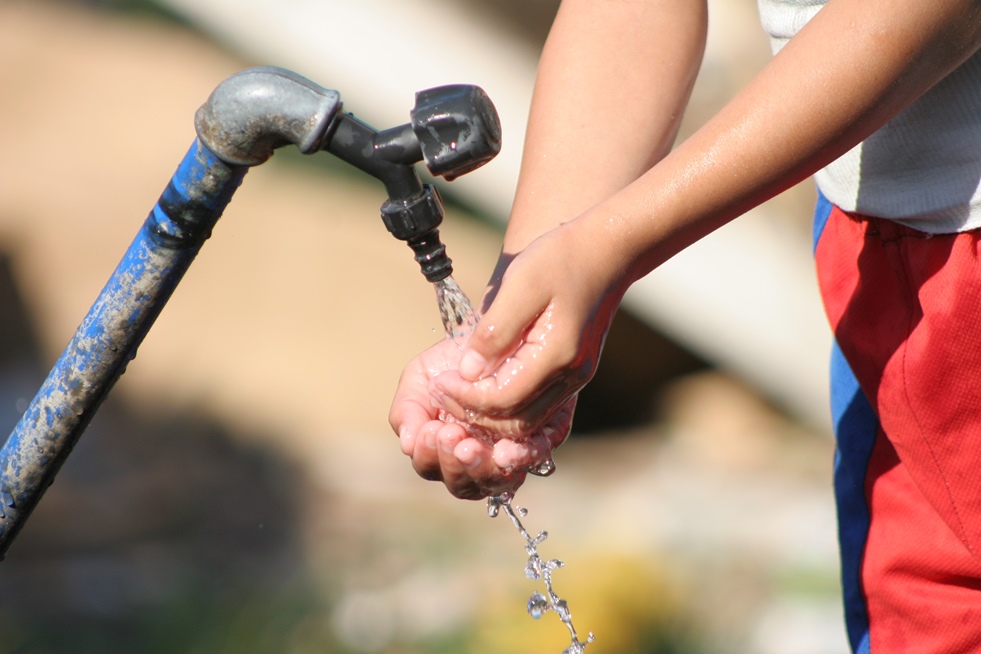 ESSAP garantiza agua para temporada veraniega