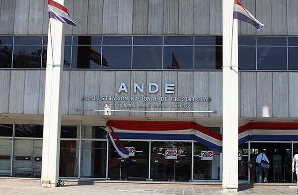Situación financiera de la ANDE es lamentable y arrastra deuda con Itaipú
