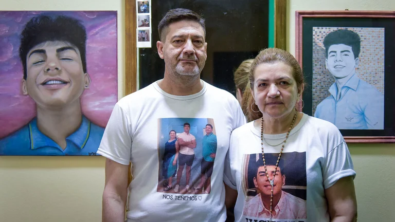 Familiares de los padres del joven Fernando Báez Sosa llaman a la solidaridad para viajar