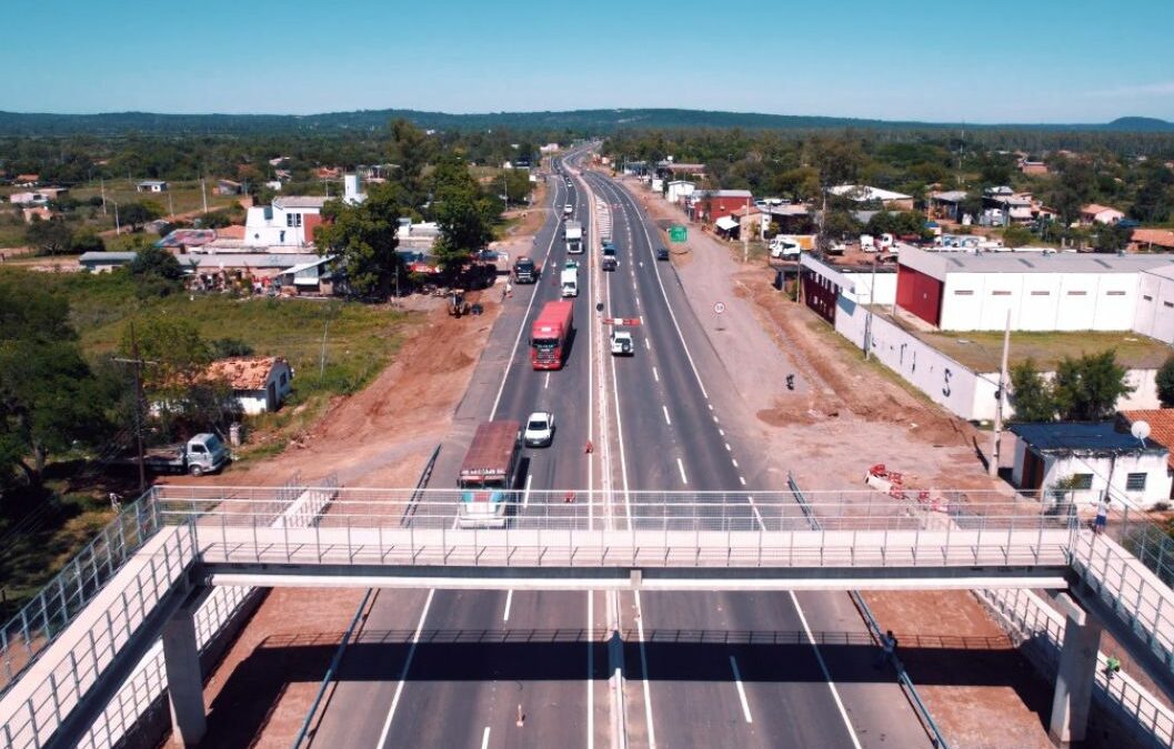 Semáforo en Pedrozo es provisorio y viaducto sería solución para cruzar la ruta