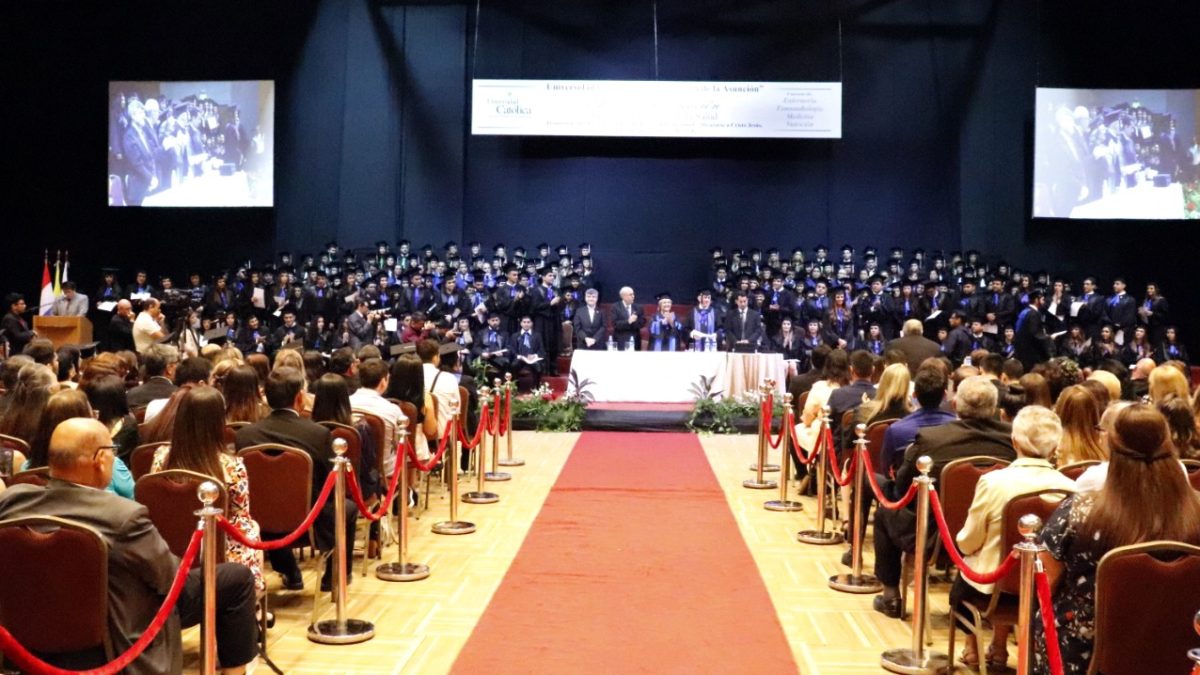 Ceremonia de Graduación de la Facultad de Ciencias de la Salud del Campus de la Salud