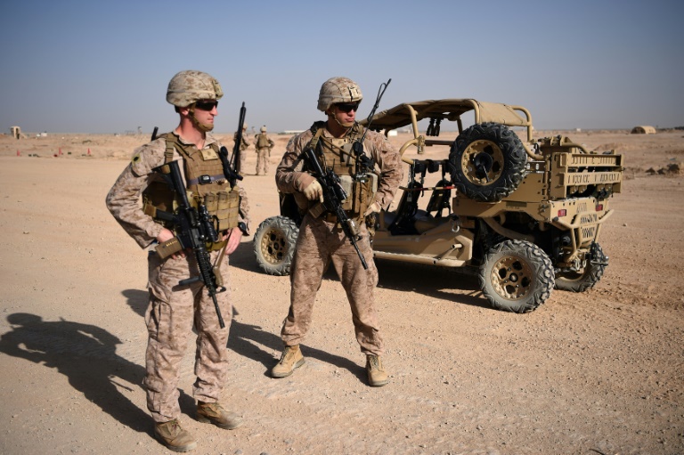 EEEU empieza a retirar sus tropas de dos bases en Afganistán
