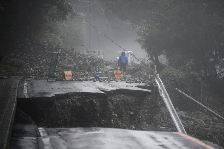 Con casi 50 muertos por las inundaciones, Japón mantiene la «carrera contra el tiempo»