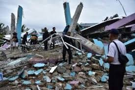 Al menos 34 muertos por un fuerte sismo en Indonesia