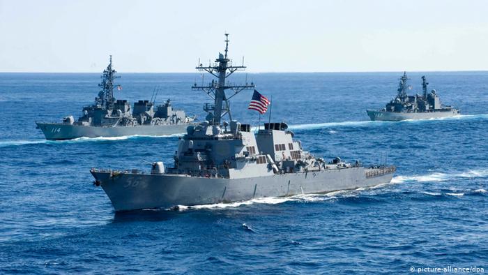 China ordena a barco de guerra de EE. UU. salir de aguas disputadas