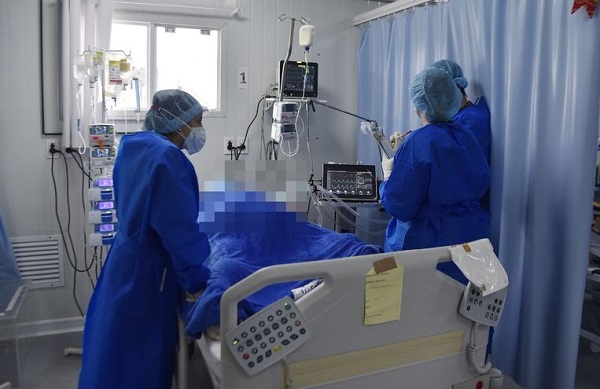 Mazzoleni suspende cirugías y procedimientos ante incremento de internados