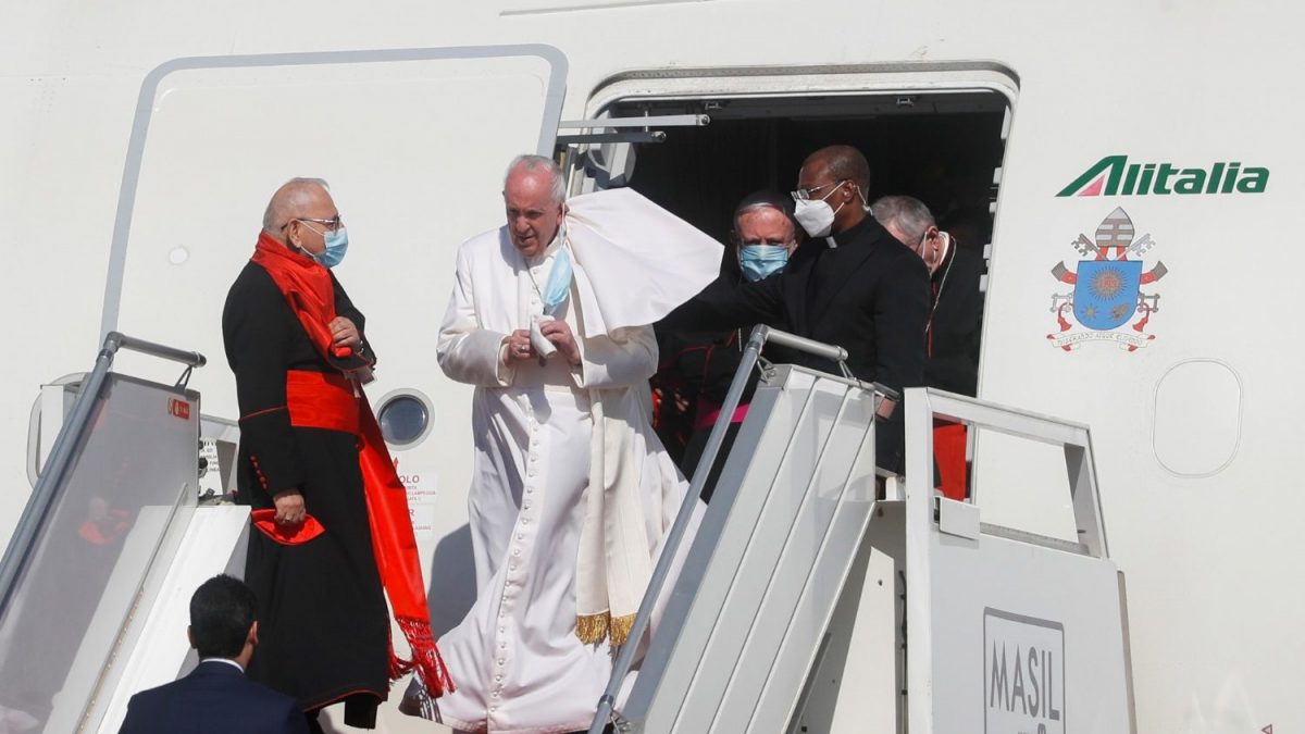 El Papa Francisco llega a Iraq bajo el lema: “Todos vosotros sois hermanos”