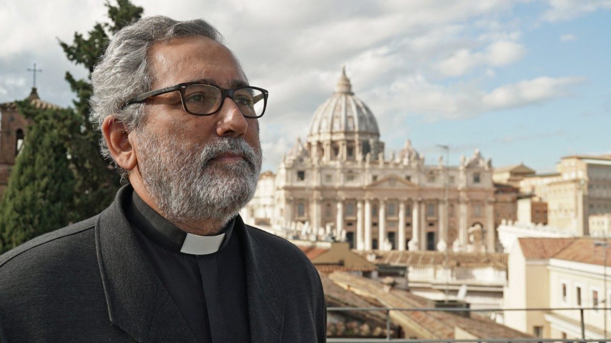 Guerrero: «La Santa Sede reduce costes, no su misión»