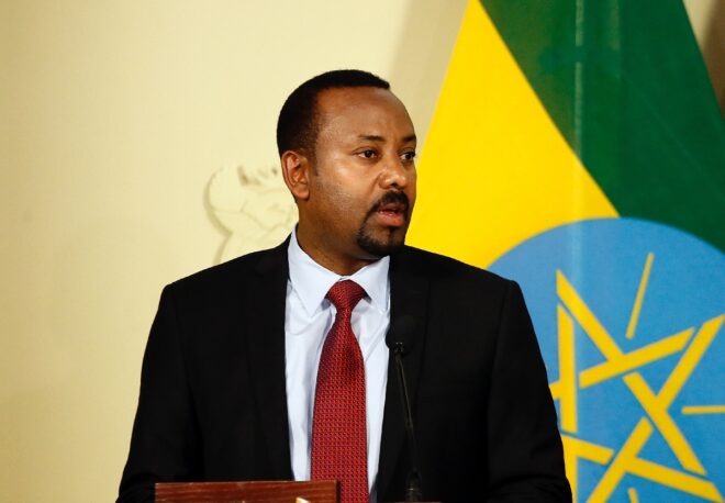 Eritrea retirará sus tropas de región etíope de Tigré
