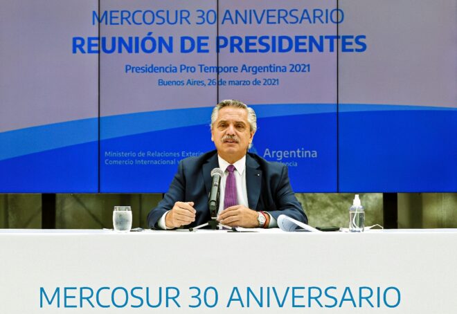 Lacalle Pou “se destempló” por calificar de “lastre” al Mercosur, dijo Alberto Fernández