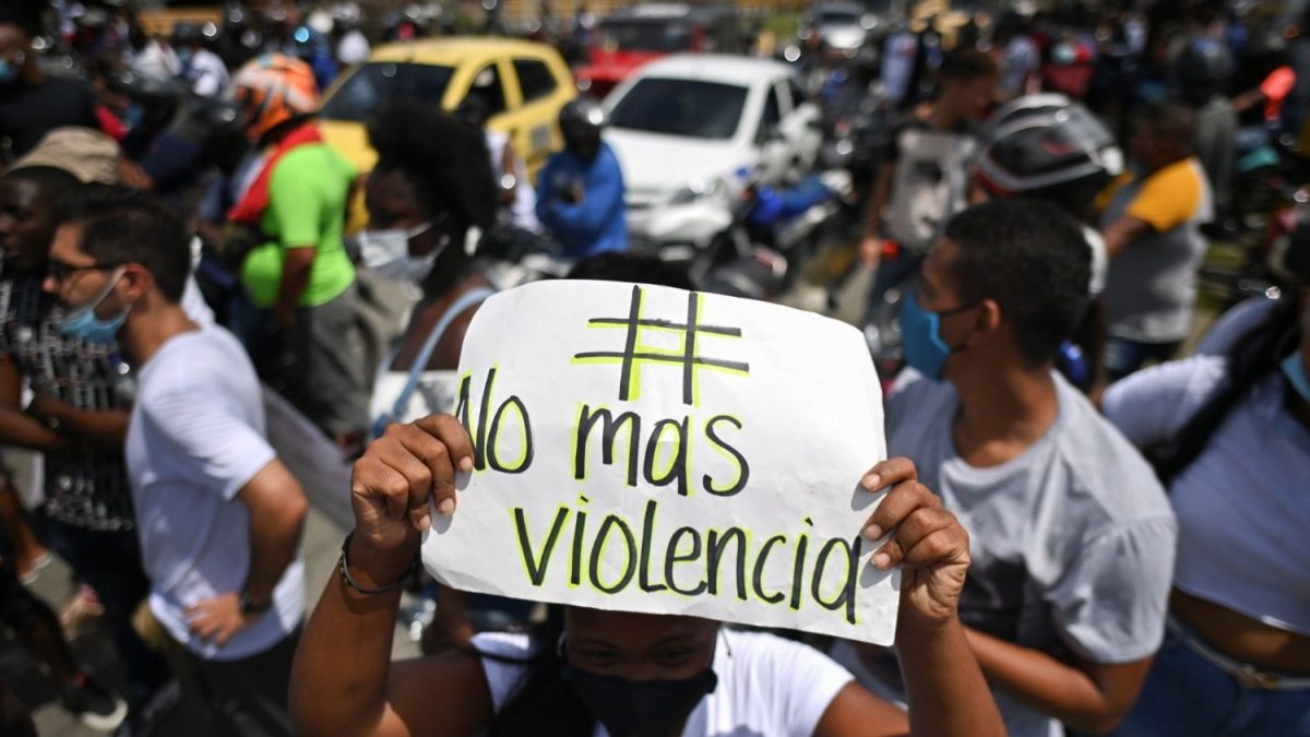 Cercanía del Papa con Colombia tras actos de violencia