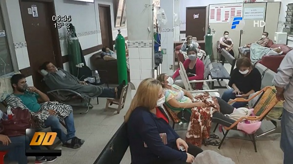 Hospital de Villa Elisa colapsa ante aumento de pacientes