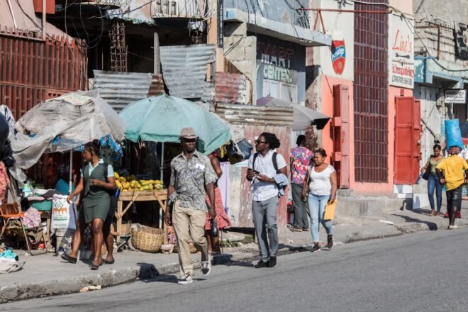 EEUU respalda las elecciones en Haití pero no el referéndum