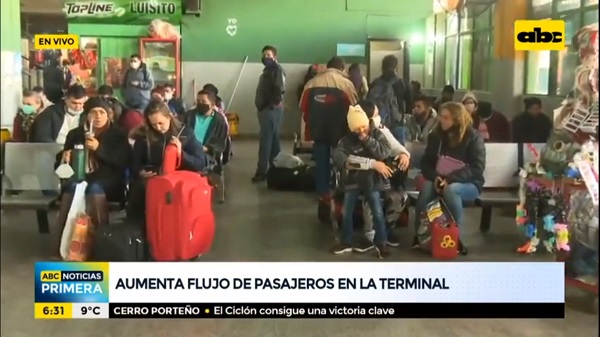 Crece movimiento en la Terminal de Asunción por largo fin de semana