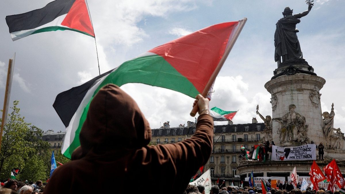Miles de personas manifiestan en Francia en apoyo a los palestinos