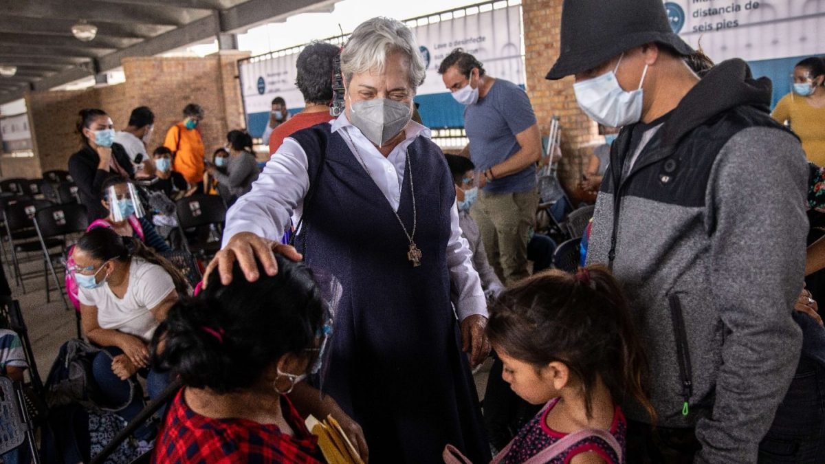 El Papa: gracias hermana Norma, ángel de los migrantes entre EEUU y México