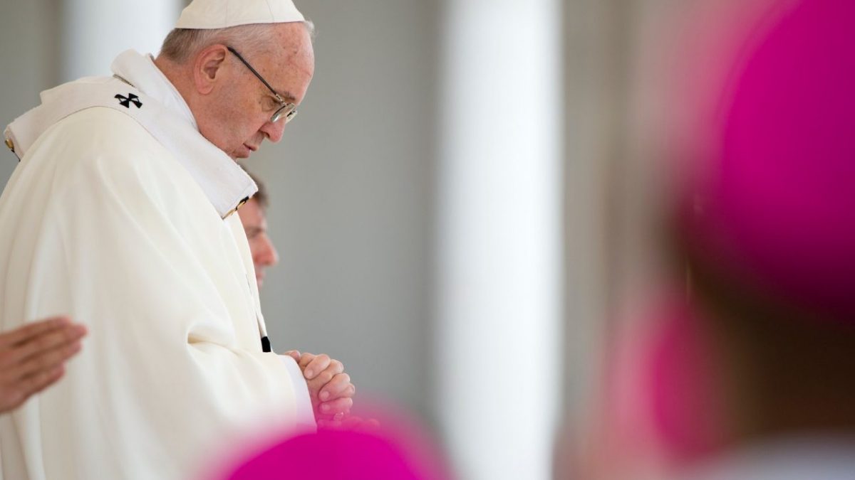 Papa a monaguillos en Fátima: «Ofrezcan a Jesús sus manos, pensamientos y tiempo»