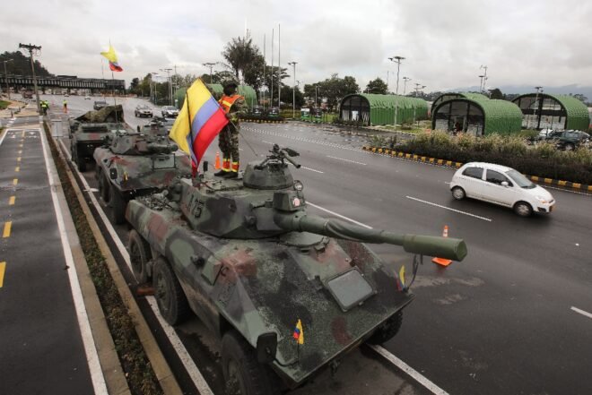 Duque saca militares a las calles de Colombia y atiza el malestar de las protestas