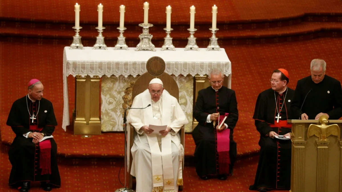El Papa pide perdón por los abusos sexuales en Canadá
