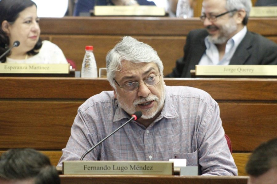 Senador considera que la Cámara ya no puede extender permiso a Lugo