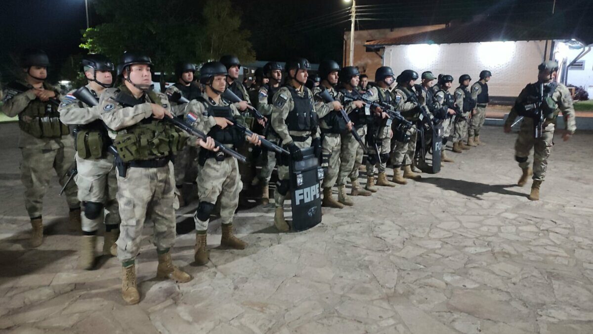 Policía lleva a cabo mega operativo en la zona del Bañado Tacumbú