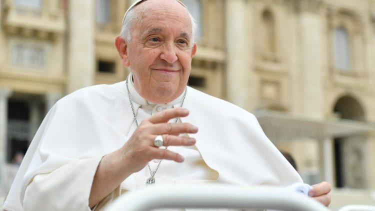 El Papa: «Que el Mediterráneo recupere su vocación de cuna de civilización»