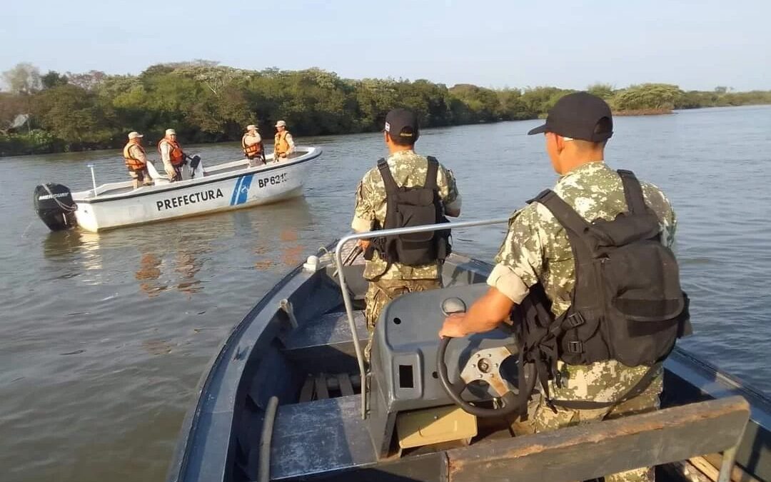 Calman las aguas con la Prefectura Naval Argentina tras herir y detener a un marino paraguayo