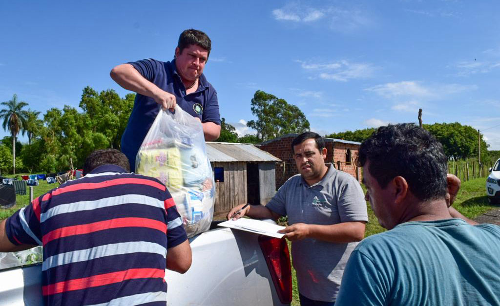 EBY asiste a cientos de damnificados por inundaciones en Misiones