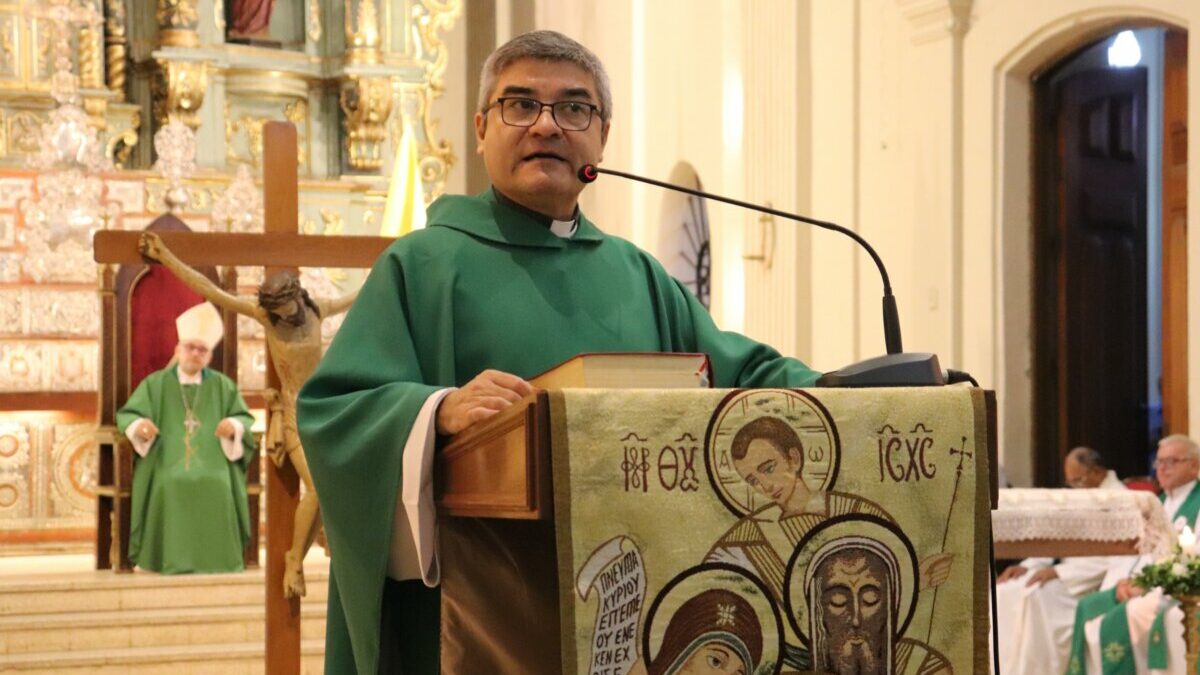 Rector de la UC habla de seguir trabajando por los anhelos del Paraguay