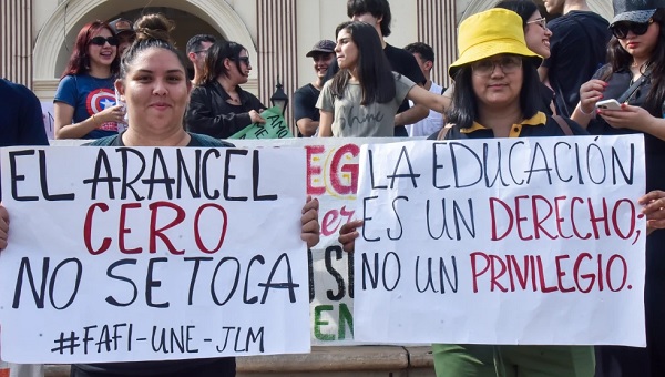 Piden a los distintos gremios adherirse a la movilización de universitarios