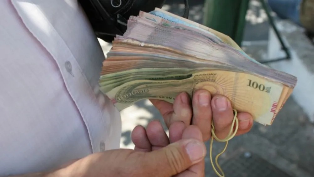 Reajuste del salario mínimo será de 3,6 %, pero advierten que es insuficiente