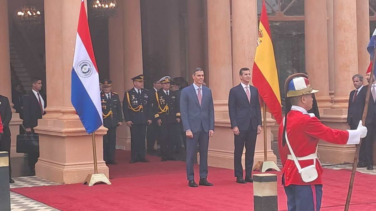 Presidentes de Paraguay y España en actividades oficiales