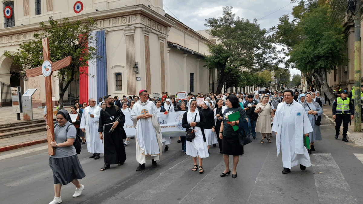 Reflexiones de un obispo: Elogio de las manifestaciones