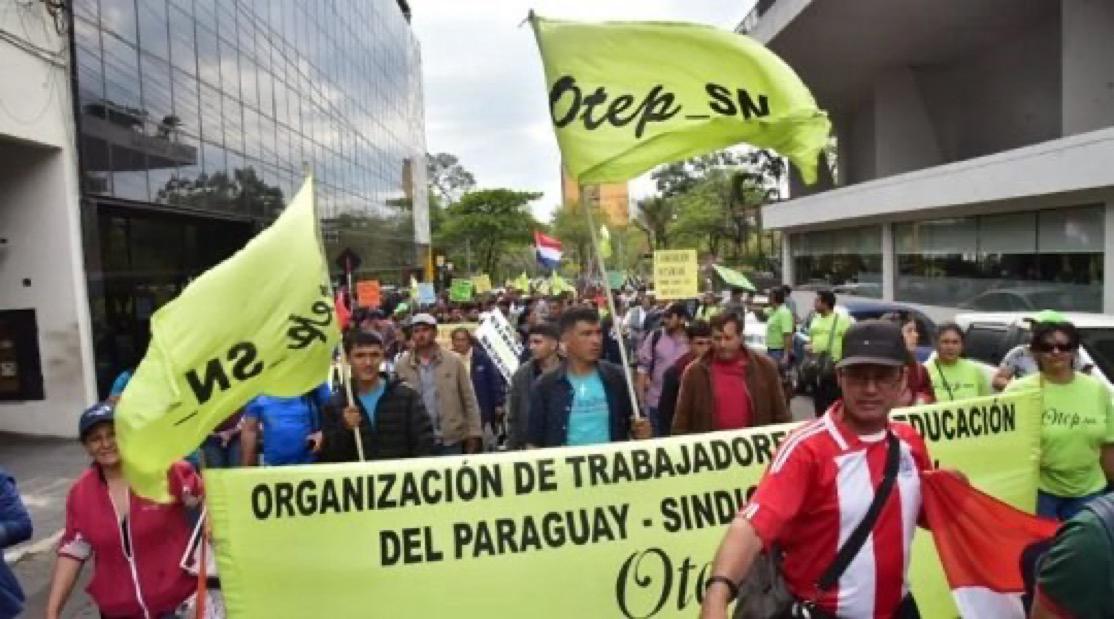 Denuncian falta de inversión real en educación y anuncian más movilizaciones