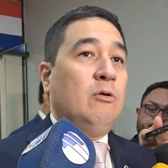 Parlamentario pregunta qué hay detrás del acuerdo bilateral