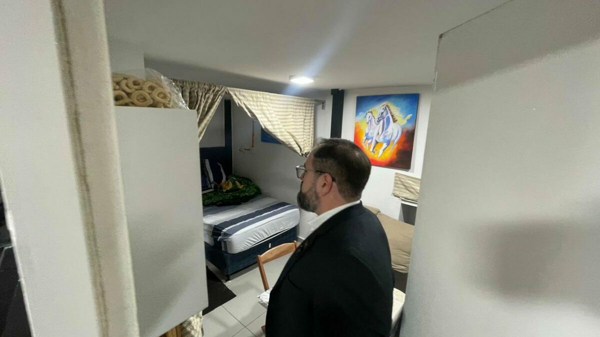 Señalan a Nicora por criticar a juezas que hallaron celdas VIP