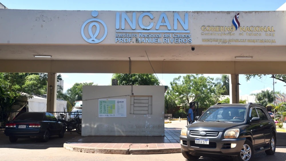 Posible falta de fármacos oncológicos por suspensión de licitación