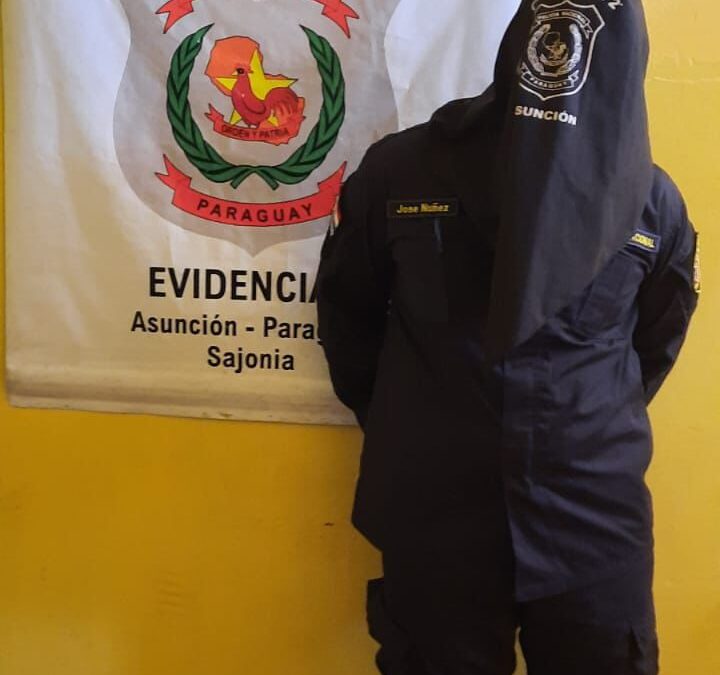Detienen a falso policía que operaba en el barrio Sajonia